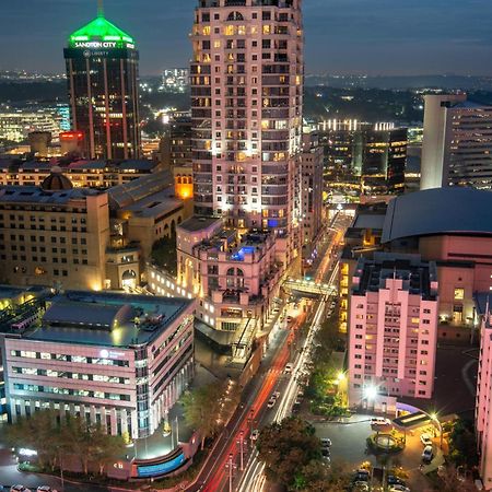The Michelangelo Towers Hotel Sandton Exterior photo
