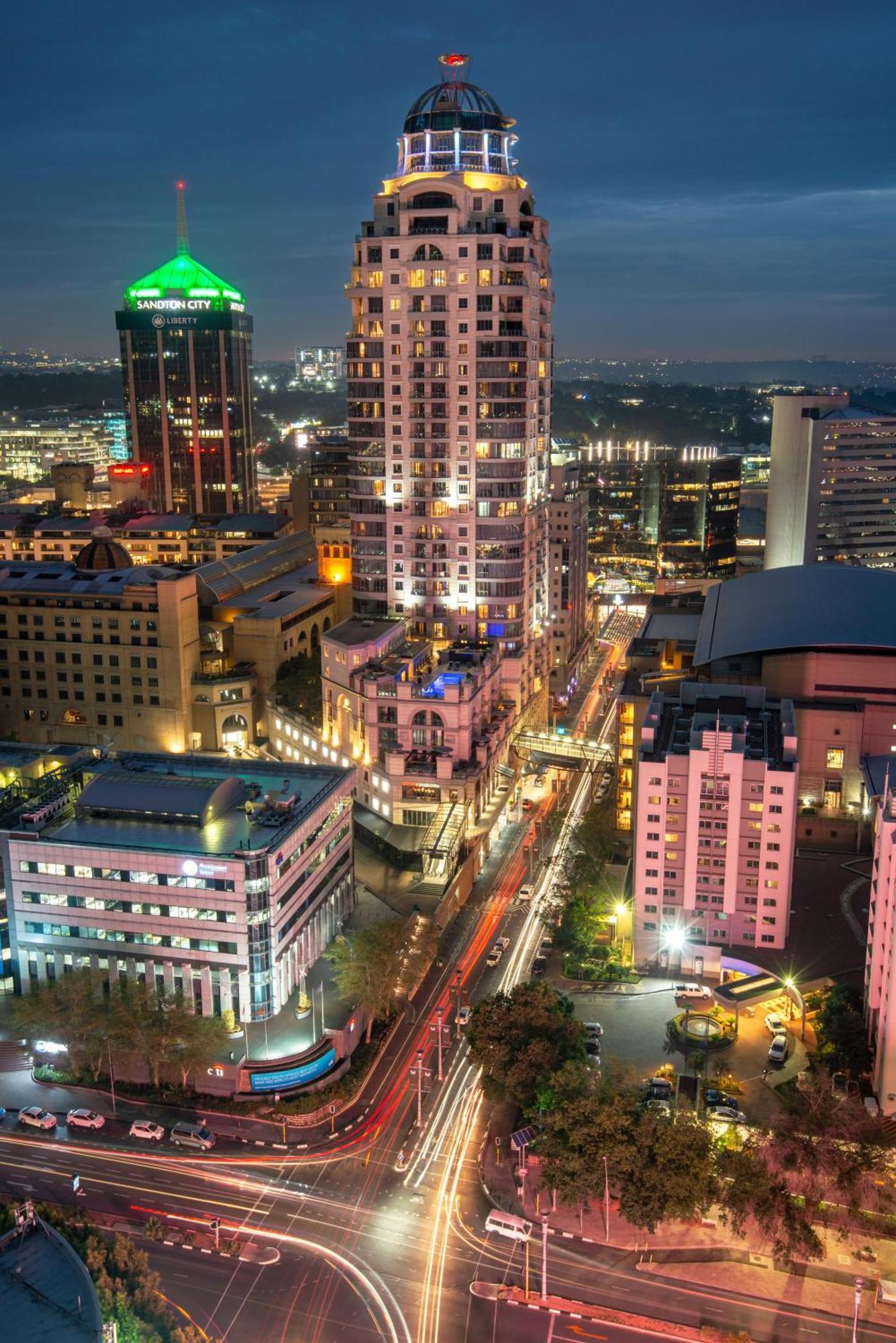 The Michelangelo Towers Hotel Sandton Exterior photo